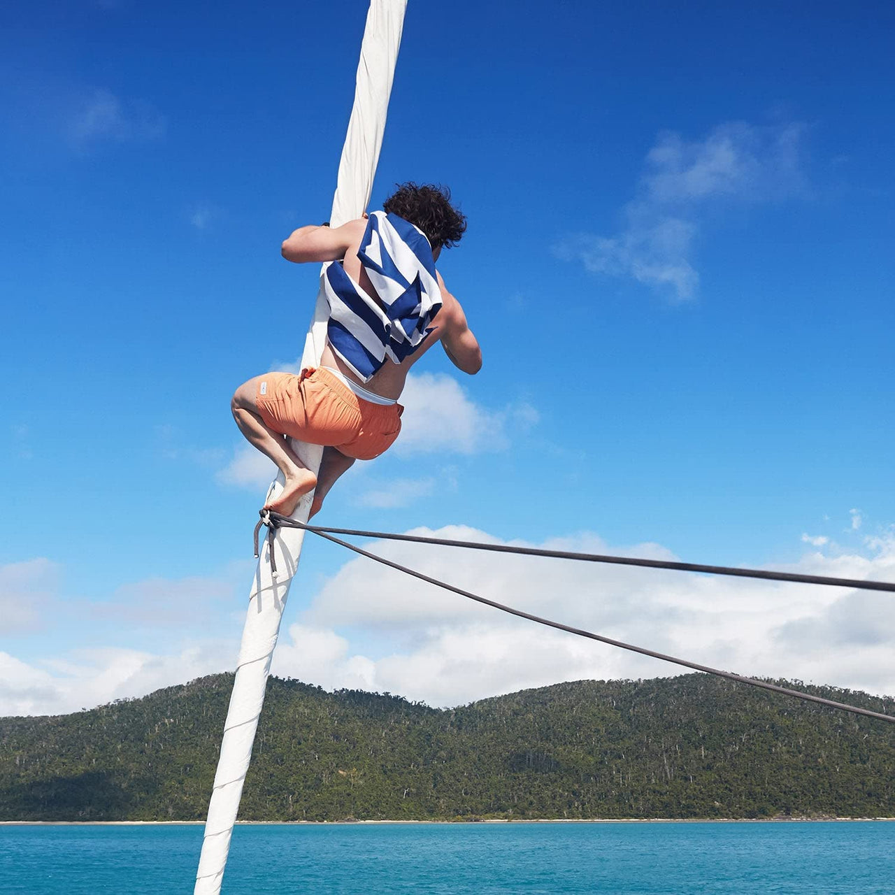 Beach Towel - Quick Dry, Sand Free - Compact, Lightweight - 100% Recycled - Includes Bag - Cabana - Whitsunday Blue - Large (160X90Cm, 63X35)