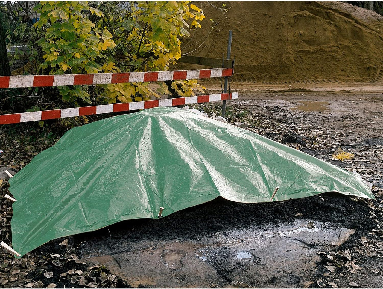 3 X 4 M Green Tarpaulin Cover, Waterproof, Weatherproof, Frost-Resistant, UV Protection, Universal, Multipurpose, Groundsheet, Camping, Boating, Hiking