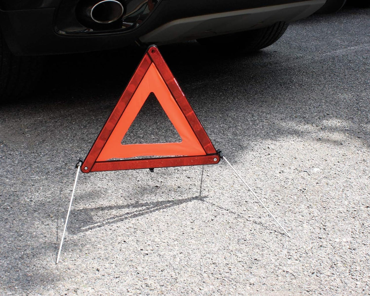 Q4232 Safety Warning Triangle for Roadside Breakdowns Foldable Wind Tested with Case